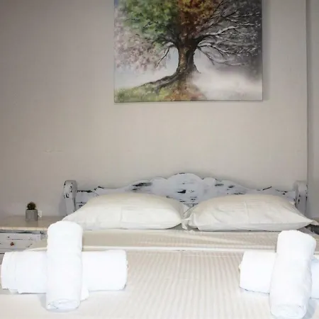 Liby'S Luxury Apartmemt Kavala Buitenkant foto