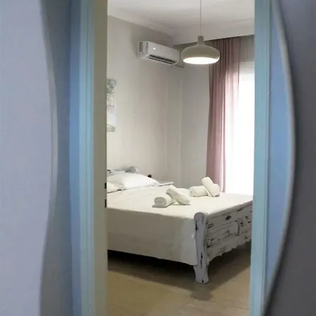 Liby'S Luxury Apartmemt Kavala Buitenkant foto