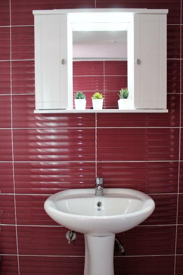 Liby's Luxury Apartmemt